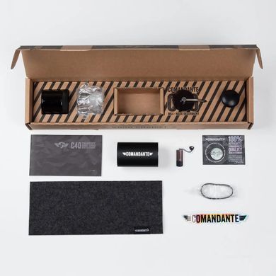 РУЧНА КАВОМОЛКА COMANDANTE C40 MK4 BLACK